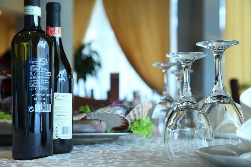 ****  Hotel Pavaresia Vlore Albania