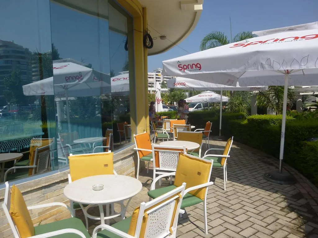 Hotel Pavaresia Vlorë