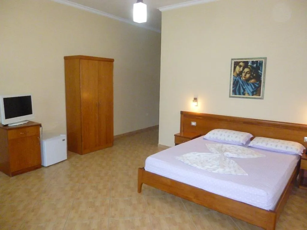Hotel Pavaresia Vlorë Albânia