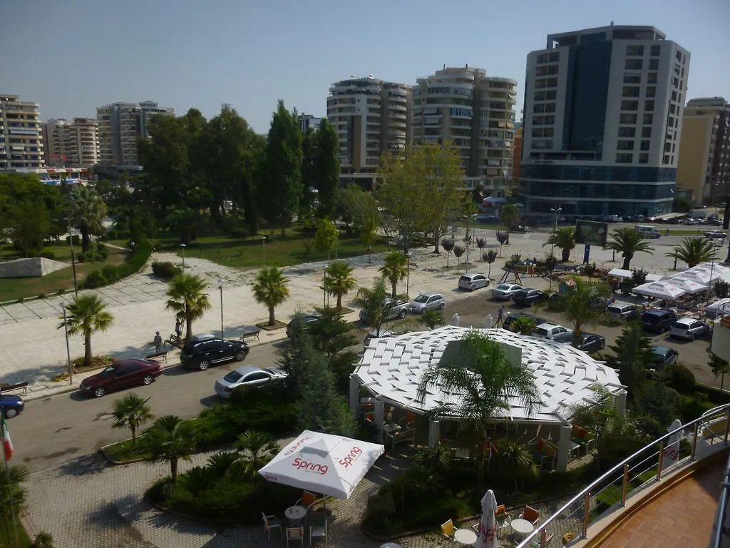 Hotel Pavaresia Vlorë