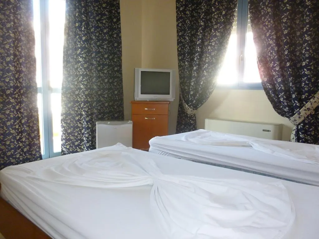 ****  Hotel Pavaresia Vlorë Albanien