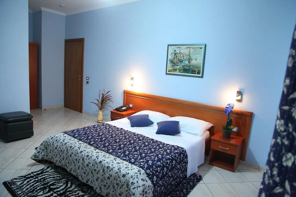 Hotel Pavaresia Vlore